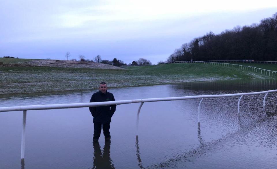  Heavy rain and snowfall caused havoc at Chepstow for the original meeting