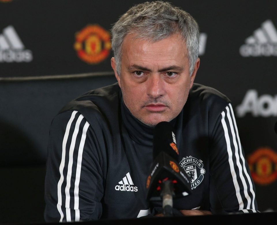  Jose Mourinho insists United will not give up on the title but admits the reality is tough