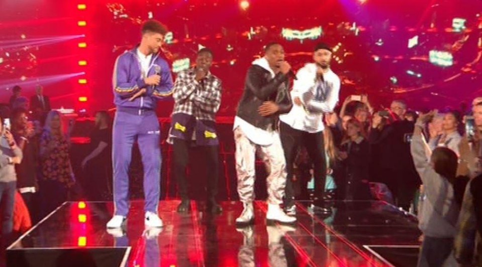 Both RakSu and Grace performed their own solo material for their last songs on the show