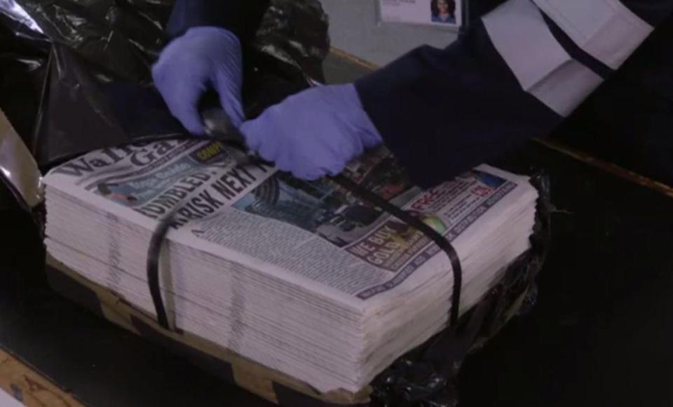  The mechanic was given a stark awakening at customs as it's discovered his cash is actually just newspapers