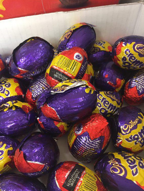  One shopper claims to have seen eggs in a supermarket which had been unwrapped by staff