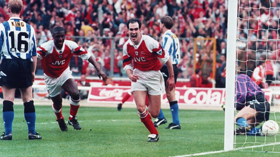  Steve Morrow suffered a crushing blow after scoring Arsenal's winner in the 1993 Coca-Cola Cup Final