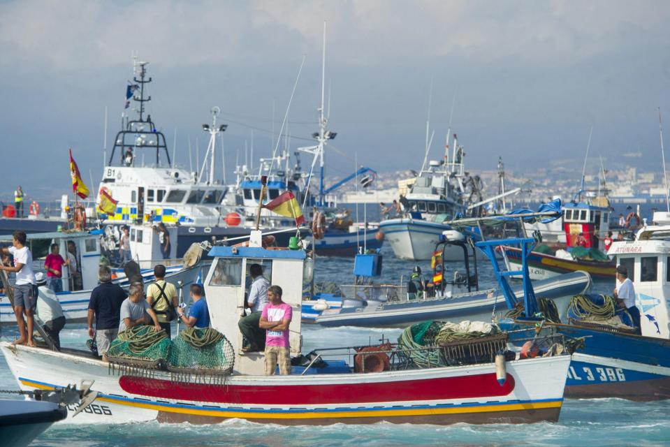  European nations are hatching plans to start landing fish before they reach British waters