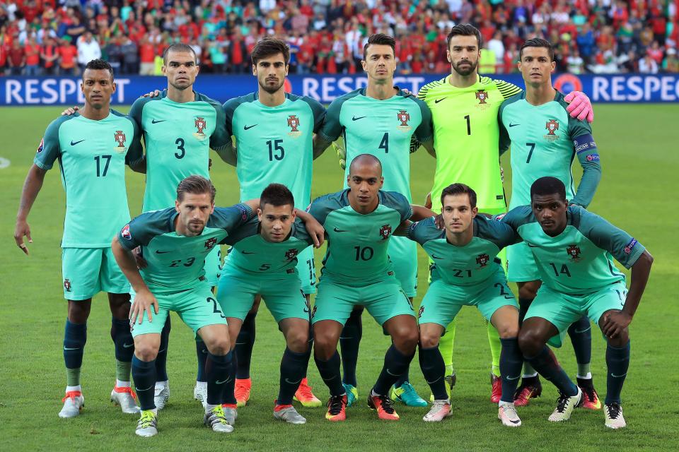  Fonte (No.4) and Mario (No.10) during Portugal's triumphant Euro 2016 campaign