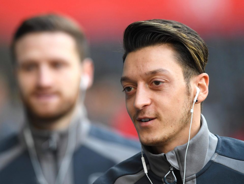  Mesut Ozil will commit his future to Arsenal this summer