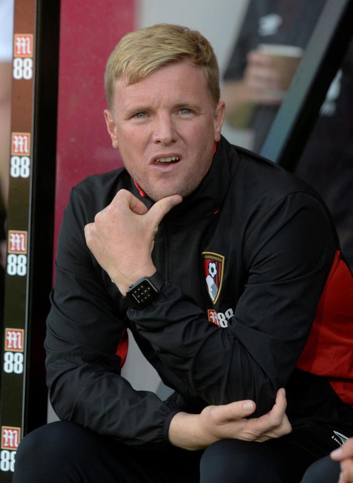  Eddie Howe likes to keep things simple with an Apple Watch