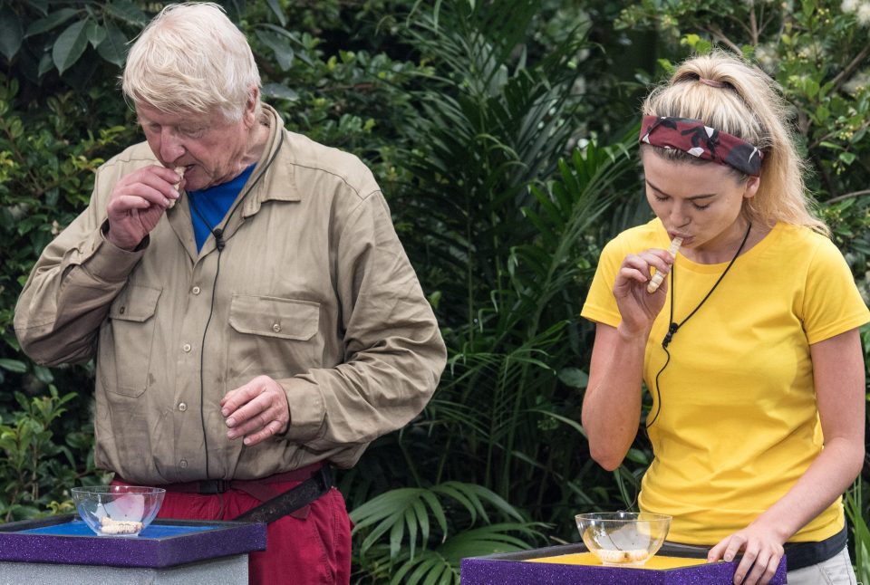  Stanley and Toff in the Chew Along Live Bushtucker Trial