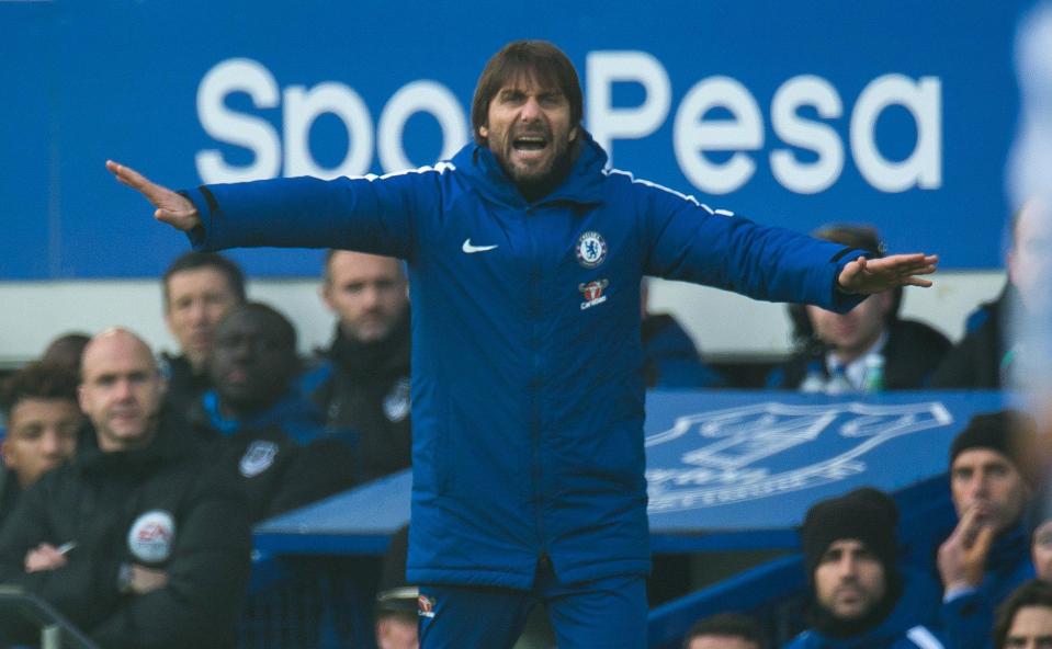  Blues boss Antonio Conte has reportedly held talks with the 30-year-old over a possible switch to Stamford Bridge