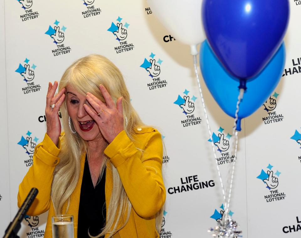  Transgender cabbie Melissa Ede has scooped £4 million on a lottery scratchcard