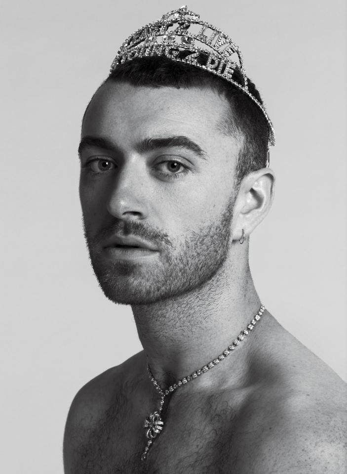  Sam Smith has opened up about how he's embraced his stretchmarks