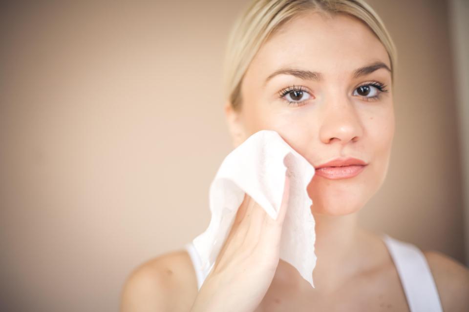  Wipes tend to do more harm to your skin, especially with the chemicals can leave dry patches and redness