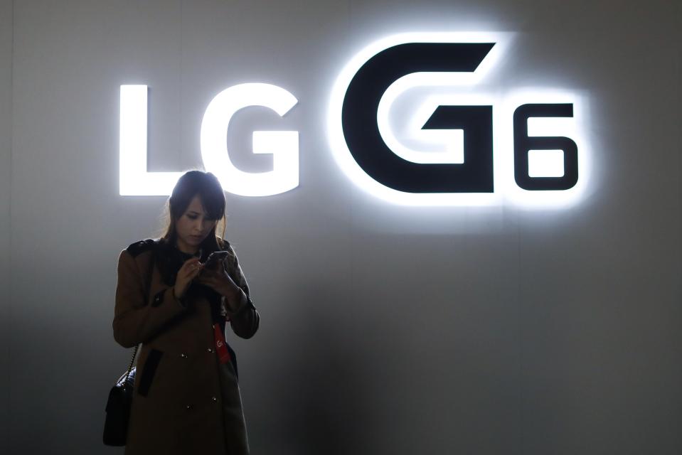  It's not clear if LG will show off the LG G7 this year, amid rumours of a delay