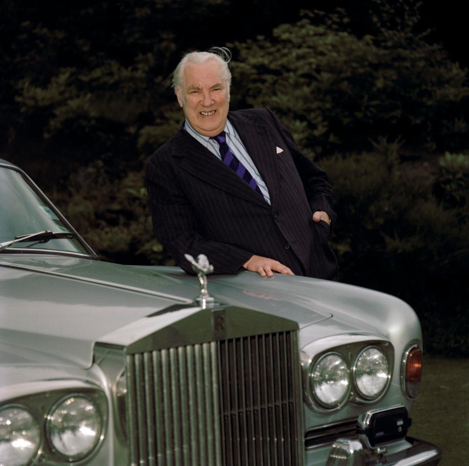  Former Man Utd chairman Louis Edwards with his luxury car back in 1977