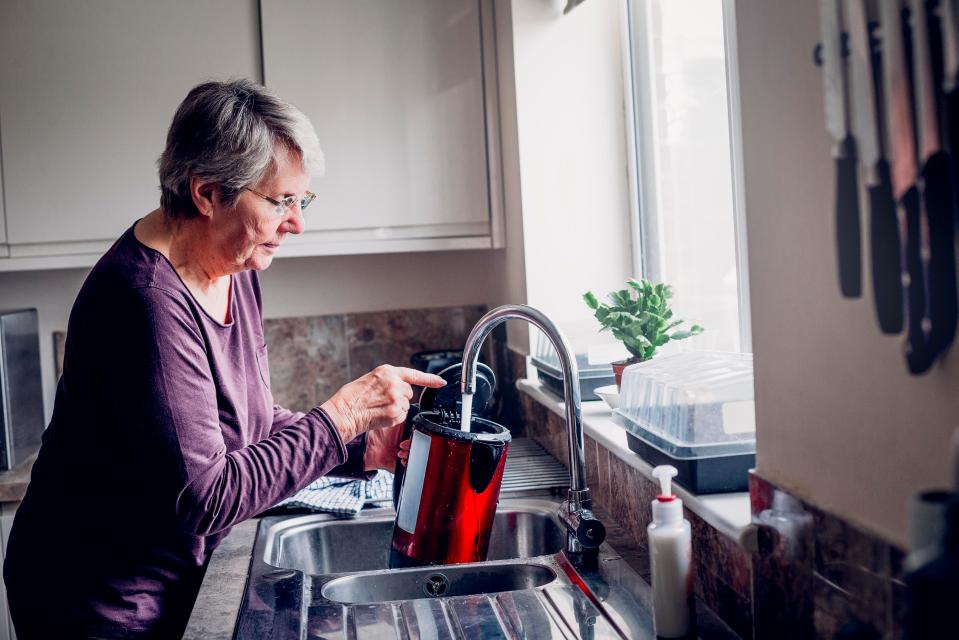  Boiling the water kills the parasite and makes it safe to drink