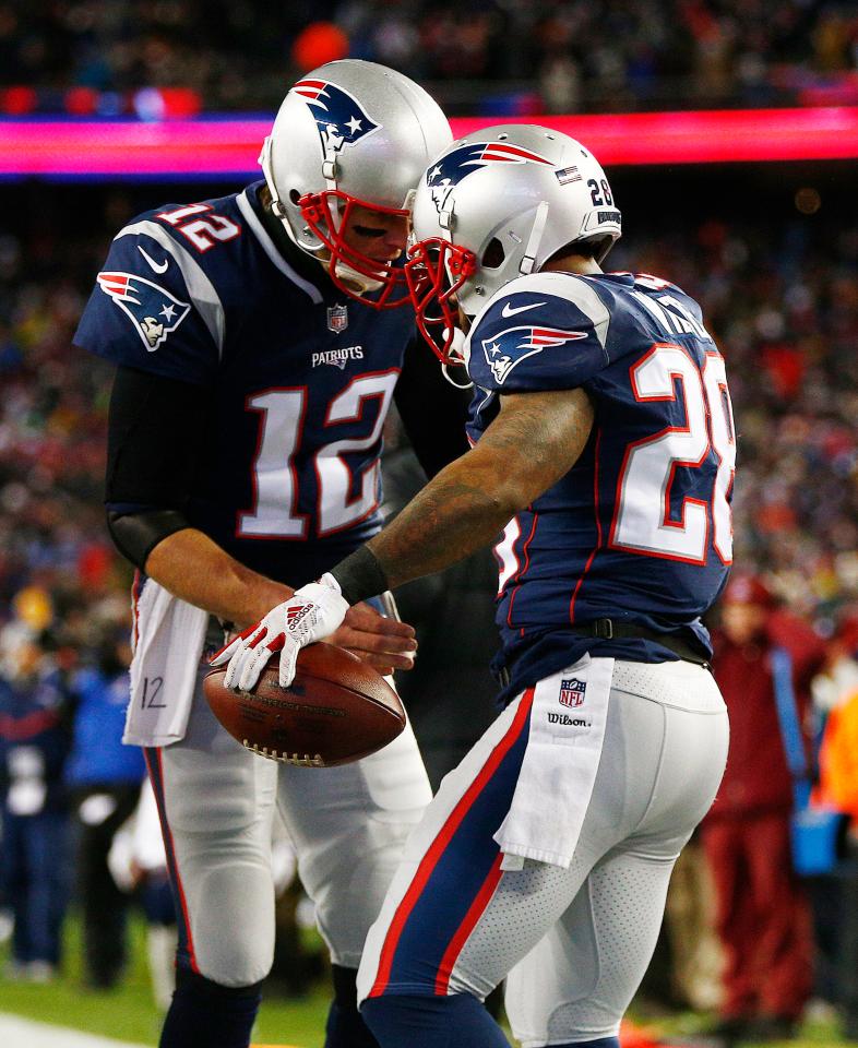  Tom Brady and James White were both in fine post-season form again