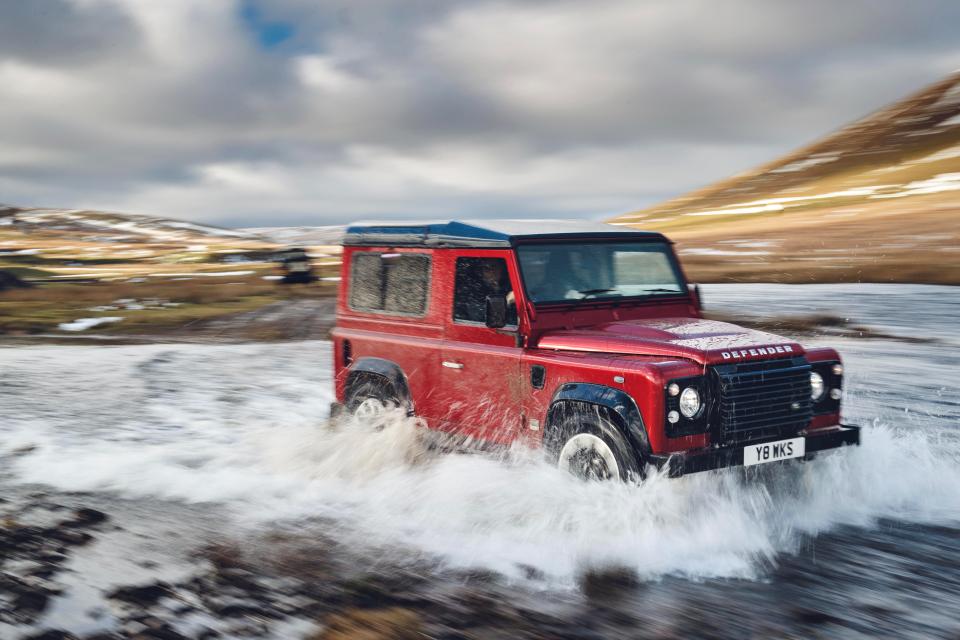  Land Rover's defender will be badged to mark the company's 70 year anniversary