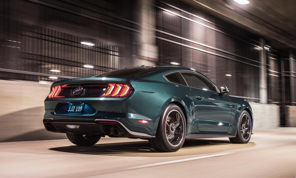  Ford has introduced the new cool and powerful 2019 Mustang Bullitt