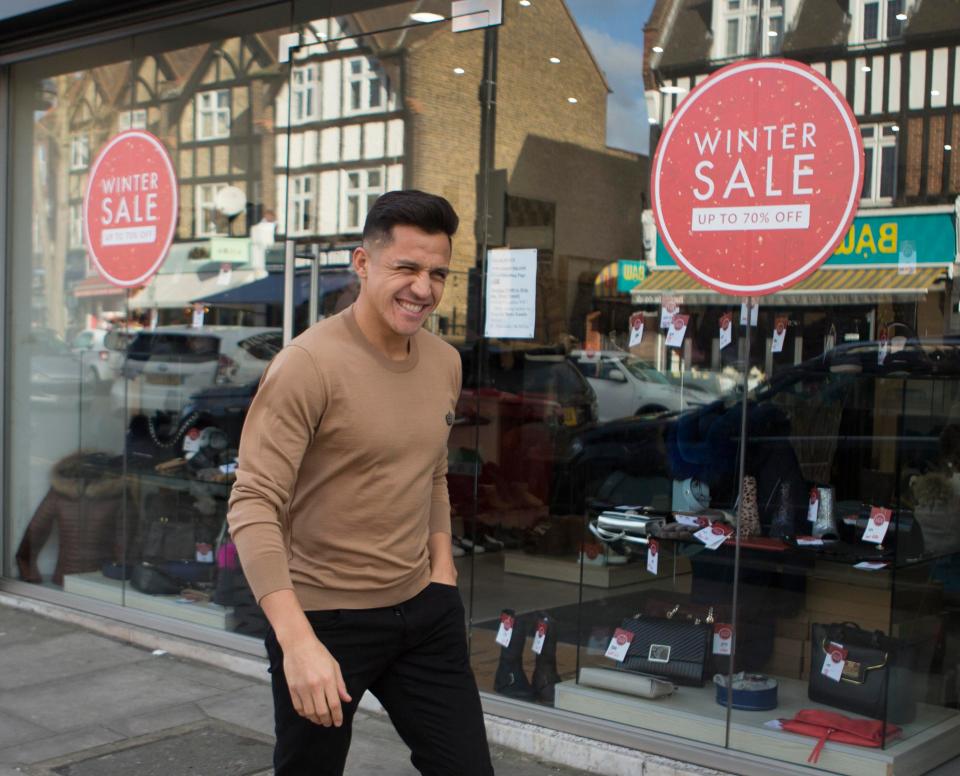  The Chilean was spotted heading out for a haircut this afternoon