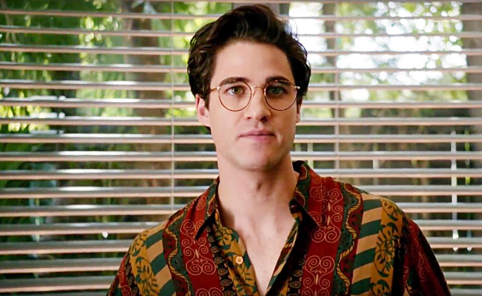  Darren Criss plays Gianni Versace's killer, Andrew Cunanan