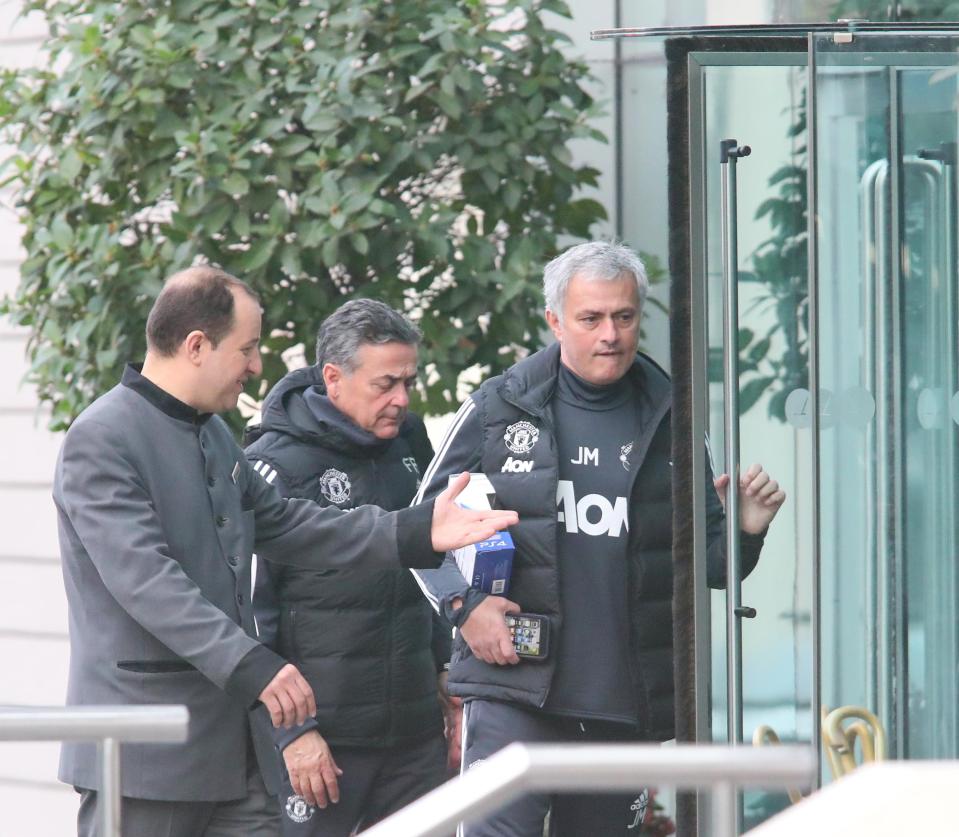  The Man Utd boss may have been set to enjoy a game of FIFA with Alexis Sanchez in his team