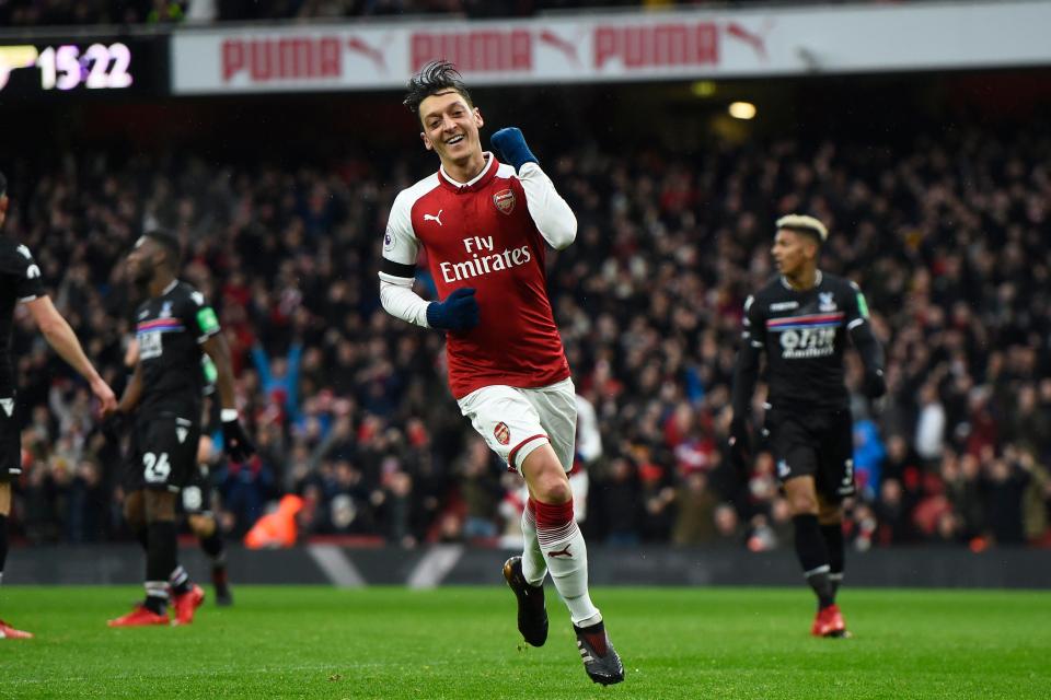  Mesut Ozil put on a masterclass for Arsenal against Crystal Palace on Saturday