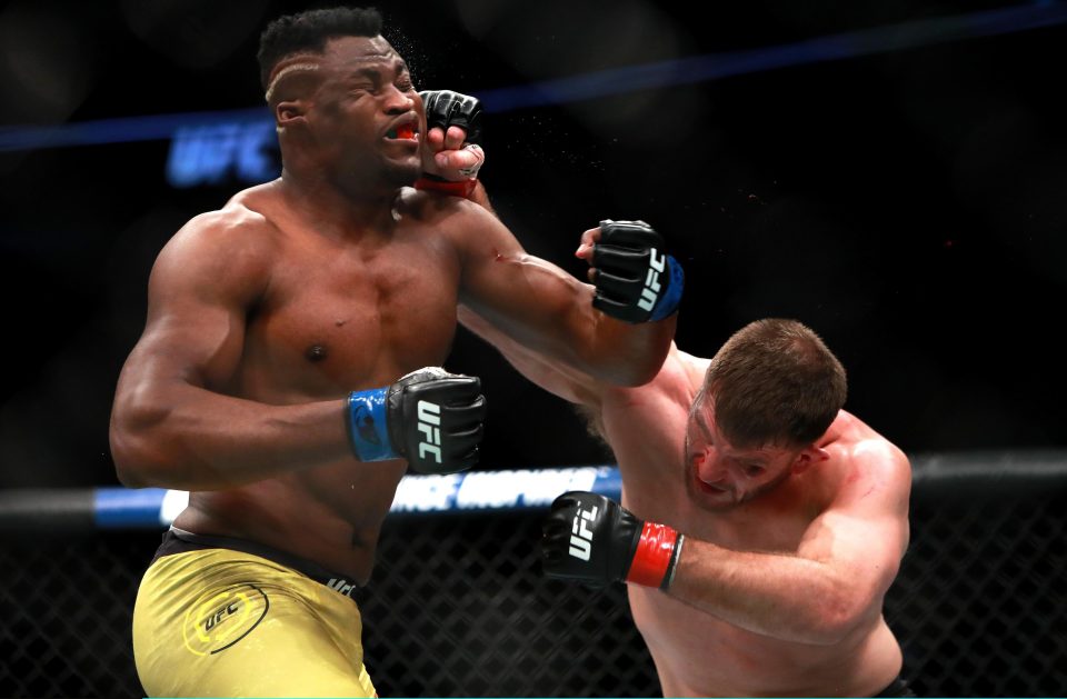  Francis Ngannou could not handle the pressure from Stipe Miocic