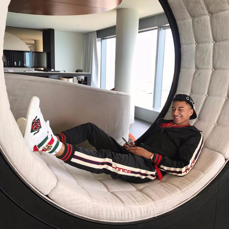  Lingard relaxes in Spain after getting time off from Jose