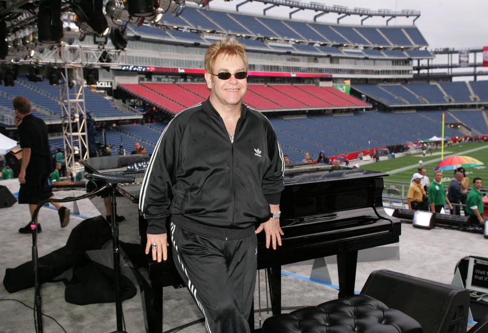  Elton John performed a gig at Gillette Stadium in 2004 and is close with Patriots owner Robert Kraft