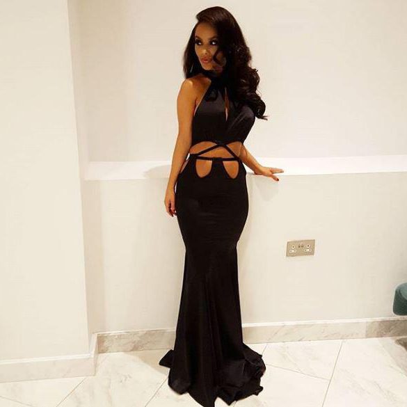  Chelsee stuns in a cheeky black gown