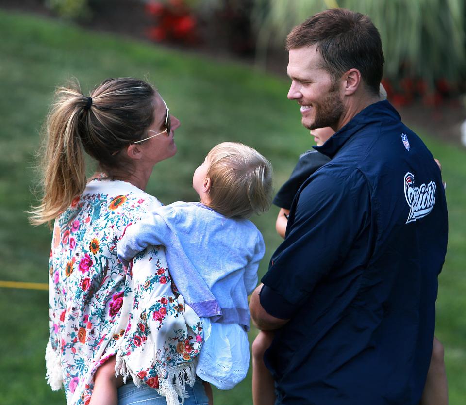 Tom Brady with his wife Gisele Bundchen and their two children