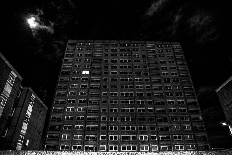  Reportage photographer Marco Sconocchia followed crack users from three council estates