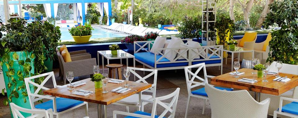  Eating by the pool at the Shore Club Hotel is what most sports stars do in Miami