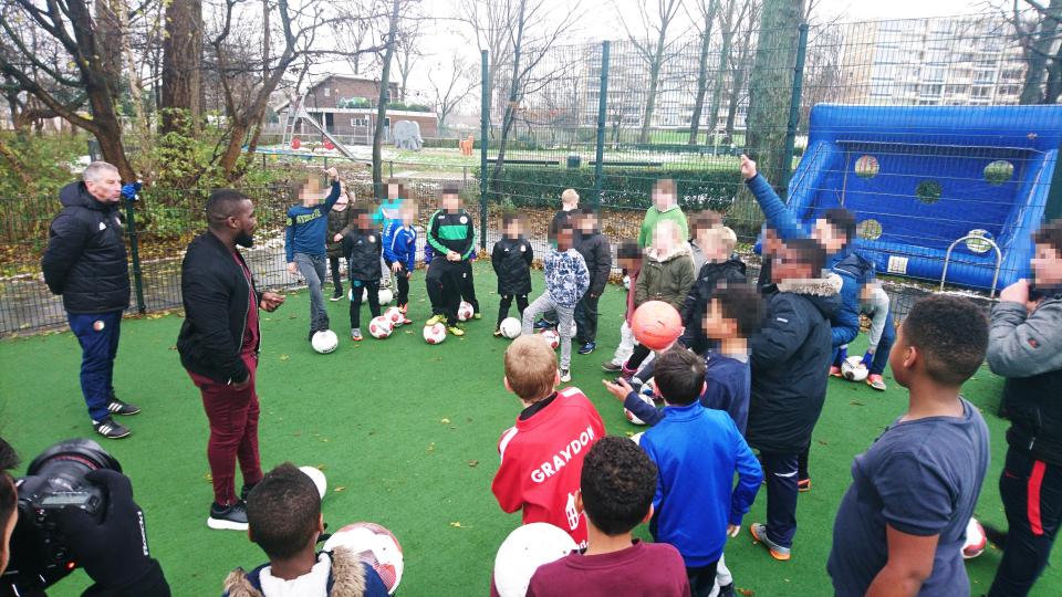  Drenthe started the day helping former club Feyenoord open a new artificial pitch