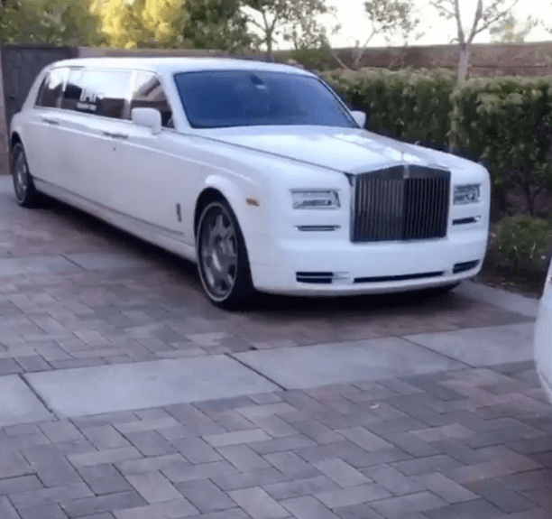  Floyd Mayweather's stretch Phantom is worth around £450,000