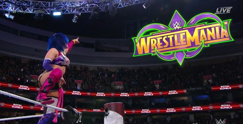  Asuka wins the first ever women's Royal Rumble, and pointed to the icon logo on the top rope