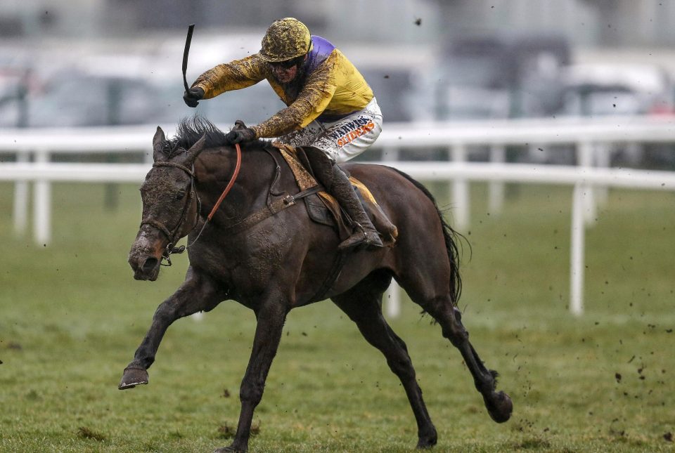  Jack Quinlan rides Kalashnikov clear in the Betfair Hurdle