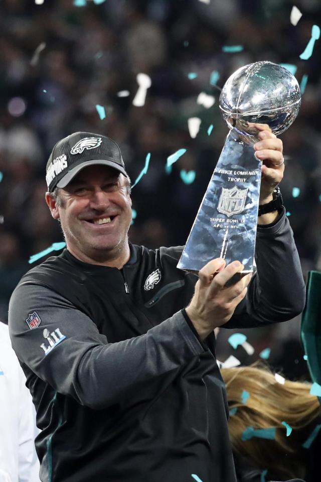  Head coach Doug Pederson hoists aloft the Vince Lombardi Trophy