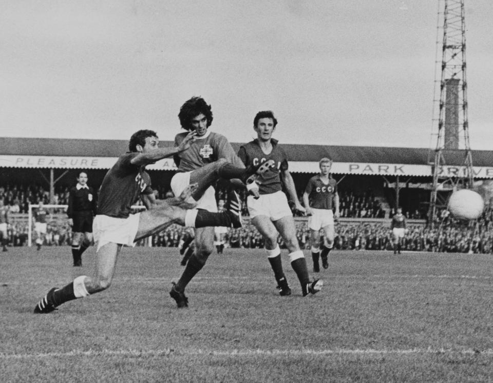  George Best playing for Northern Ireland against USSR in 1969