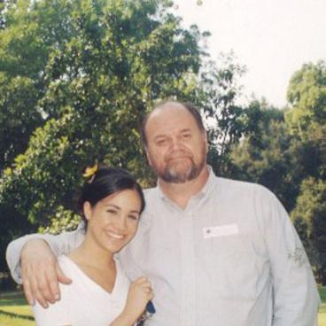  Meghan in her younger days with dad Thomas, whom Samantha says could benefit from financial backing from the Suits actress