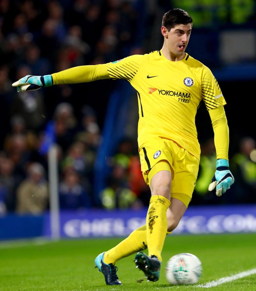  Thibaut Courtois wears a size 11 boot