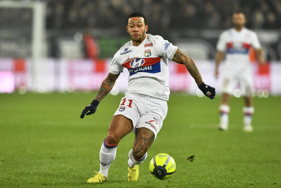  AC Milan are interested in signing former Manchester United ace Memphis Depay