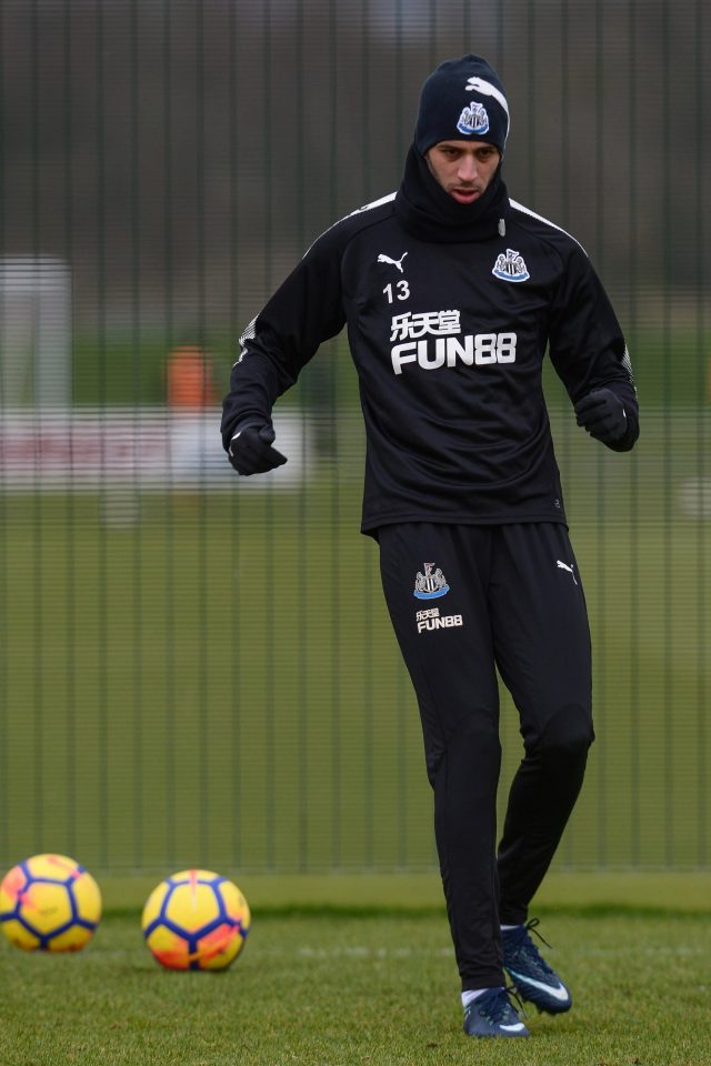  Algerian targetman Islam Slimani arrived on loan at Newcastle on deadline day