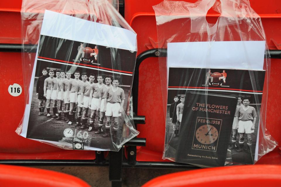  United handed out a number of mementos before Saturday's match with Huddersfield