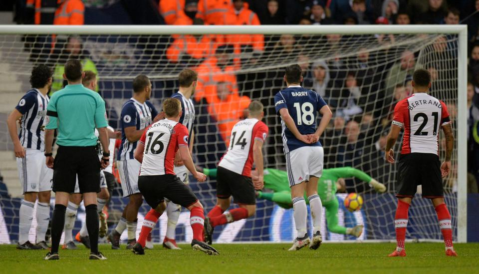  James Ward-Prowse nails a free-kick for 3-0