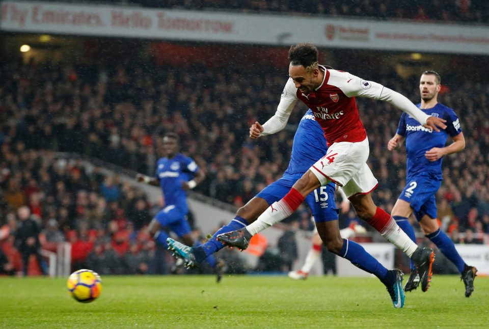  Pierre-Emerick Aubameyang took just 37 minutes to bag his first Arsenal goal