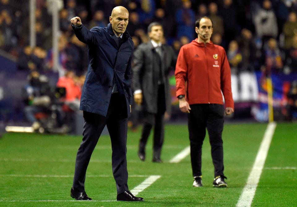  Zinedine Zidane watched his Real Madrid side drop points yet again