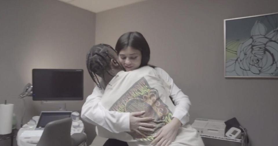  Kylie and Travis chose not to give their baby a middle name