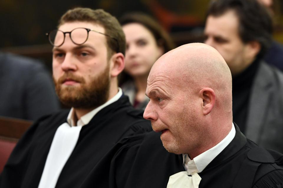 Sven Mary (right) and Romain Delcoigne (left), the lawyers representing Abdeslam