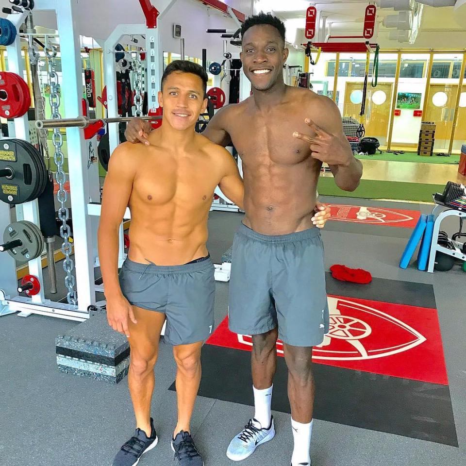  Sanchez has been hitting the gym since joining United at the end of the January transfer window