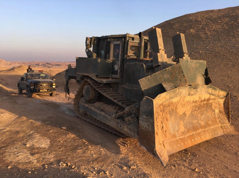  An armoured bulldozer deployed by the Iraqi army today against ISIS near Kirkuk